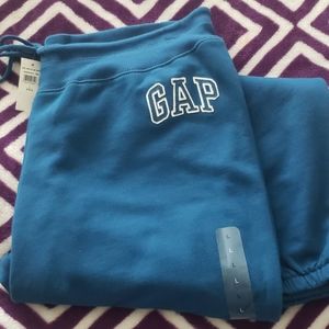 Gap sweatpants